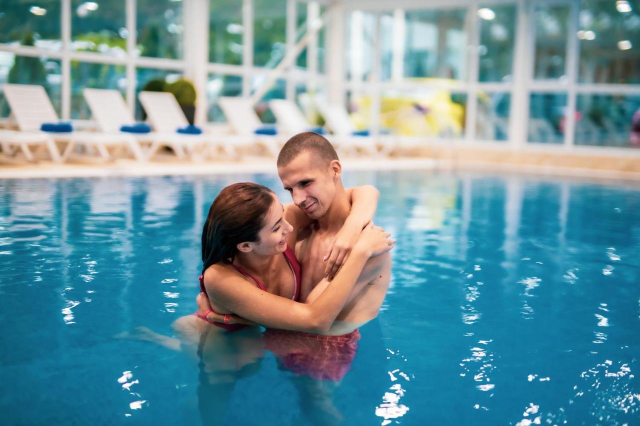 גולדן סנדס Prestige Deluxe Hotel Aquapark Club מראה חיצוני תמונה